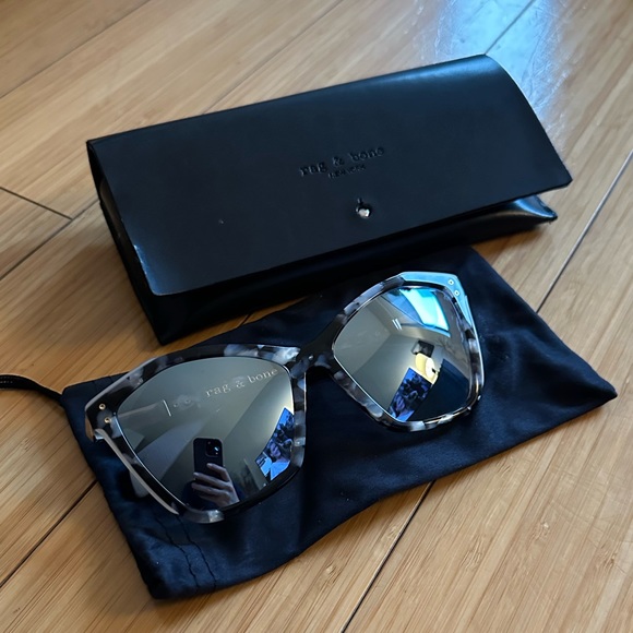 EUC rag & bone Sunglasses - Picture 1 of 4